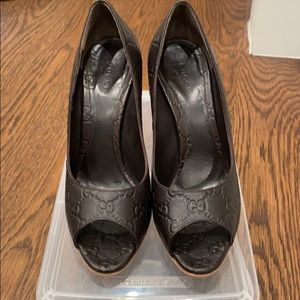 Gucci open toe pumps